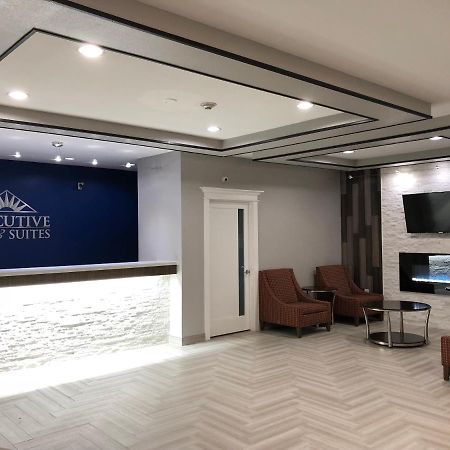 Executive Inn And Suites Joaquin Екстериор снимка